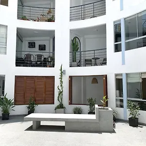 Nomad By Wynwood House