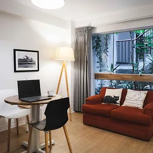 Aparthotel La Paz