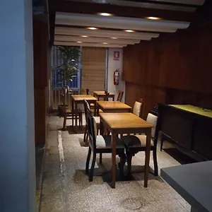 Estacion Hotel 2*