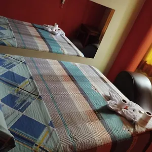 Hotel Hostal Corona