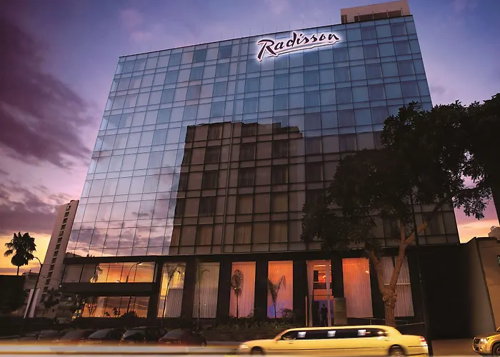 Radisson Hotel Decapolis Miraflores Lima photo