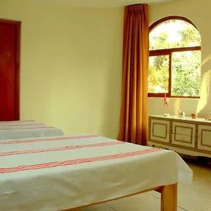 Lynik La Casa De Blanca Lima