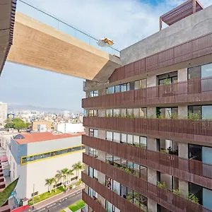 ✶ Nazca Penthouse ✶ 3-stories Luxury Rooftop Pool * Lima