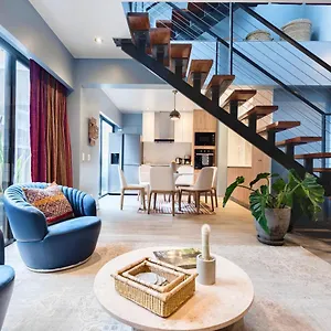 ✶ Pisac Penthouse ✶ 3-stories Luxury Rooftop Pool * Lima