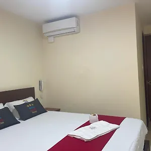 Jacuzzi Aaron Guest house