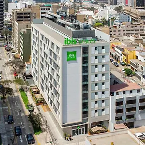 Ibis Styles San Isidro *