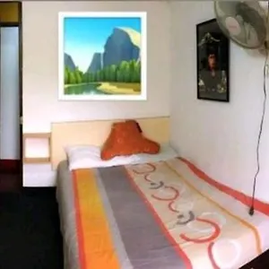 Guest house Miraflores 17 *