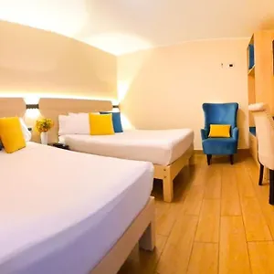 Acuario & Hotel 3*