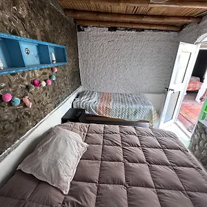 La Isla Surf Camp - Punta Hermosa Apartment
