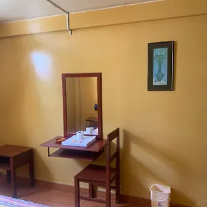 Residencial La Esmeralda 2* Lima