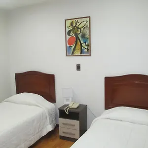 Hotel Miraflores Pacific 3*