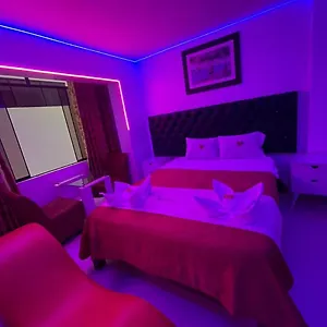 Amazonas Hotel *