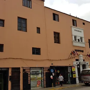 Guzman Blanco Guest house *