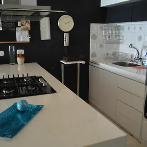 Modern Miraflores Ocean View Apartment *